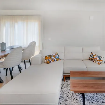 Вилла Nature View Flat With Balcony 7 Min To Bargylia *